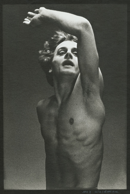 Max Waldman - Mikhail Baryshnikov, Le Jeune Homme et la Mort (Torso with Arm up)