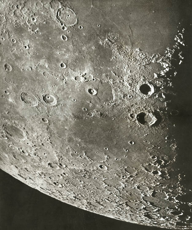 Loewy & Puiseux - Photographie Lunaire: Posidonius - Aristote - Pole Nord Loewy & Puiseux - Photographie Lunaire: Posidonius - Aristote - Pole Nord
