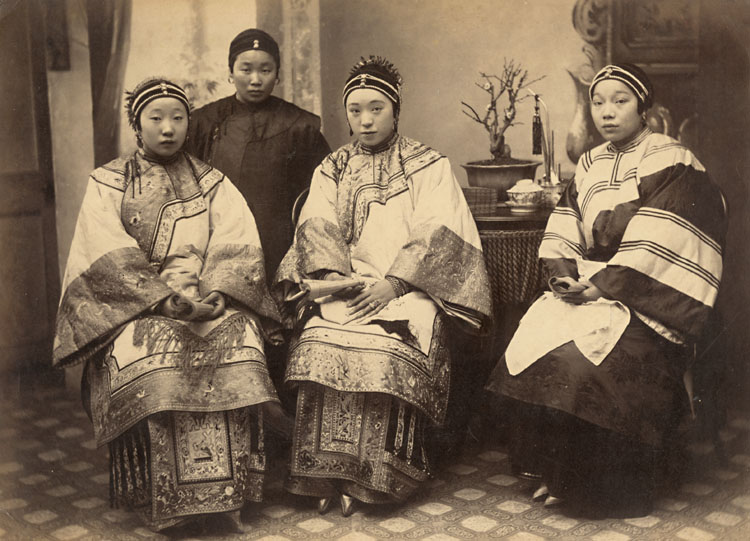 Lai Afong - Chinese Women with Small Feet Lai Afong - Chinese Women with Small Feet