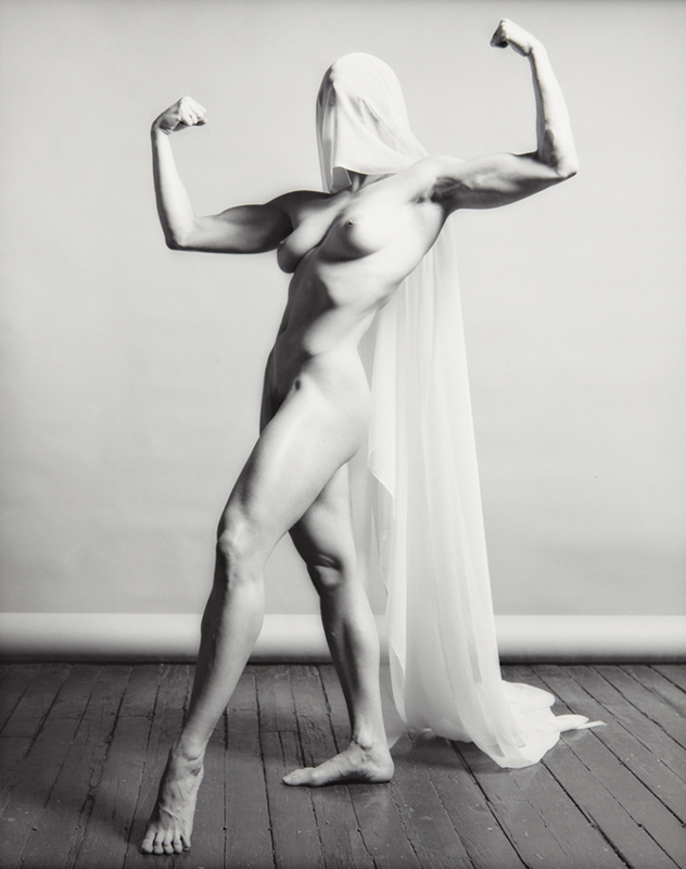 Robert Mapplethorpe - Lisa Lyon with Veil Robert Mapplethorpe - Lisa Lyon with Veil