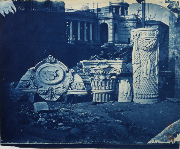 Adolphe Terris - Étude d'éléments décoratifs devant le Palais Longchamps, France Adolphe Terris - Étude d'éléments décoratifs devant le Palais Longchamps, France