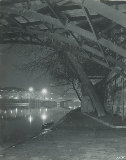 Photo Detail - Maurice Georges Chanu - Album of 25 Photographs Illustrating the Song, "La Seine"