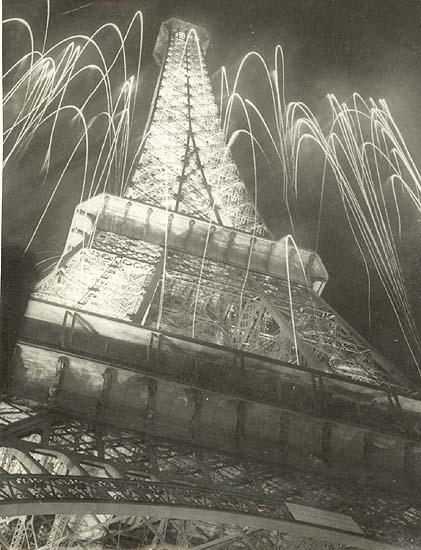 Photo Detail - Interpress - Eiffel Tower at Night, Paris