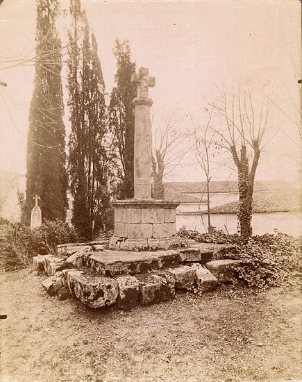 Ancien Cimetiere Sainte-Marguerite, rue Saint Bernard (Probably )