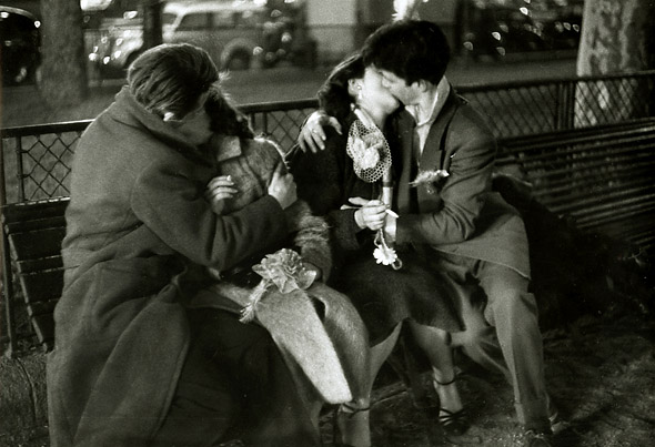 http://www.vintageworks.net/VintageWorks_Images/Full/7891Weiss.jpg