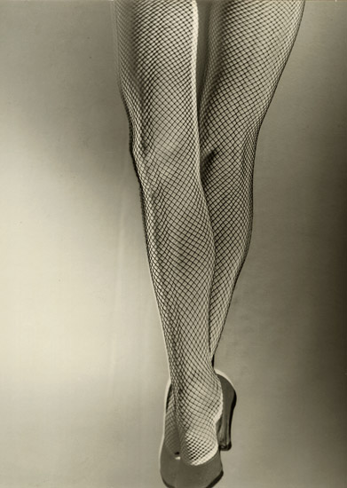 Solarized Legs in Stockings and Heels