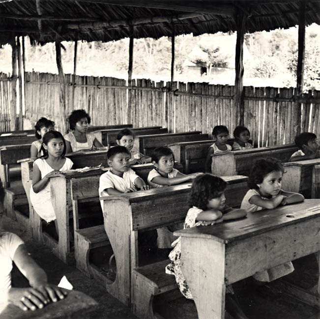 Photo Detail - Dick Davis - Mayan School Children, Yucatan, Mexico