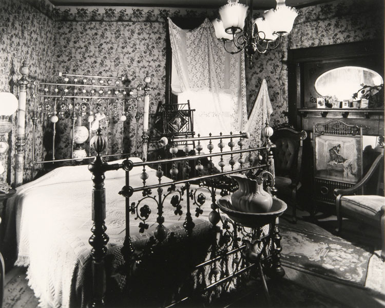 The Incredible Bed