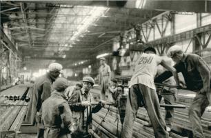 Cartier-Bresson - Factory Workers with Drill, China
