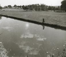 Lartigue - Huguette Sabouret au Ch&acirc;teau des Essarts, Veyvialle, France