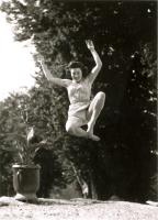 Lartigue - Huguette Sabouret au Ch&acirc;teau des Essarts, Veyvialle, France