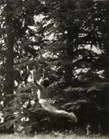 Lartigue - Huguette Sabouret au Ch&acirc;teau des Essarts, Veyvialle, France