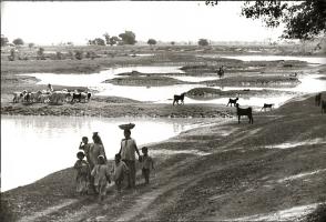 Click for details about Cartier-Bresson - Punjab, India Cartier-Bresson - Punjab, India