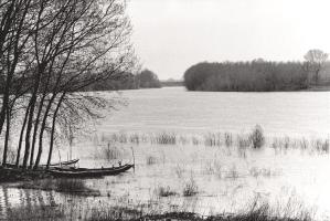 Gardin - Boats in Italian Landscape