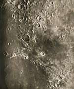 Loewy & Puiseux - Photographie Lunaire:  Delambre - Manilius - Bessel