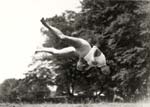 Jacques-Henri Lartigue - Huguette Sabouret au Ch�teau des Essarts, Veyvialle, France