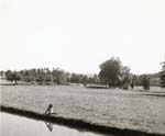 Jacques-Henri Lartigue - Huguette Sabouret au Ch�teau des Essarts, Veyvialle, France