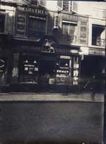 Jean-Eugene-Auguste Atget - 10, rue de Buci, Paris