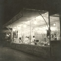 Foire (Fun Fair Booth for Dessert)