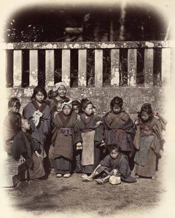 Felice Beato - Group of Japanese Children