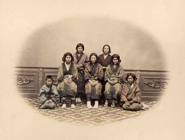 Uchida Kuichi - Ainu Children