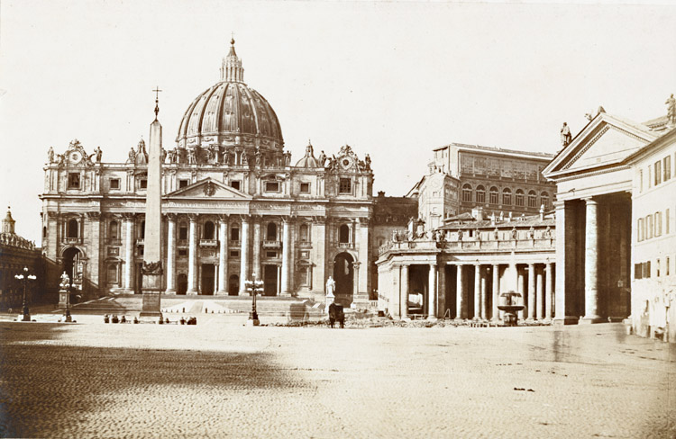 Photo Detail - Tommaso Cuccioni - Saint Peter's Square, Vatican City, Rome