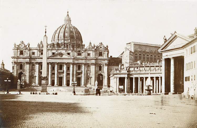 Tommaso Cuccioni - Saint Peter's Square, Vatican City, Rome Tommaso Cuccioni - Saint Peter's Square, Vatican City, Rome