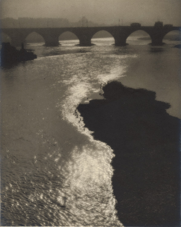 Théo and Antoine Blanc & Demilly - Bed of the River (Le Lit du Fleuve) Théo and Antoine Blanc & Demilly - Bed of the River (Le Lit du Fleuve)