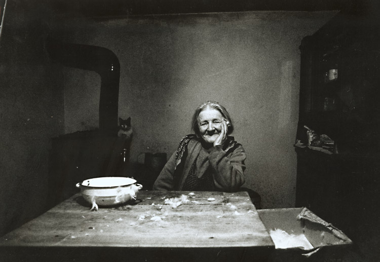 Jaroslav Hodik - Old Woman Jaroslav Hodik - Old Woman