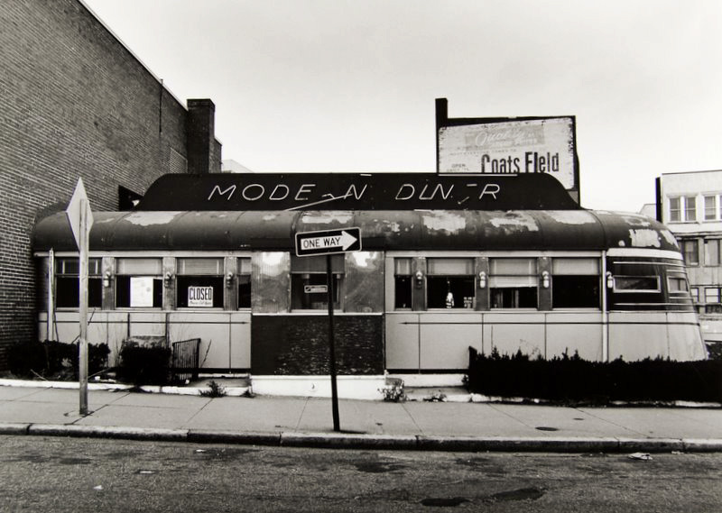 Tom Baril - Modern Diner (broken sign)