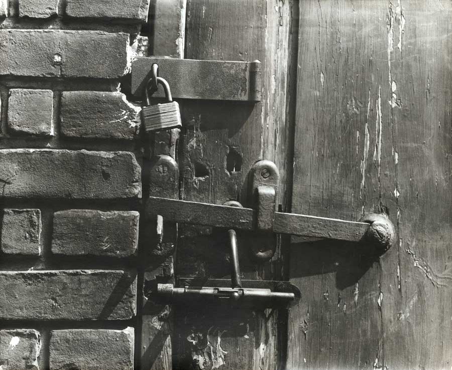 Ted Trimbur - Old Locked Door