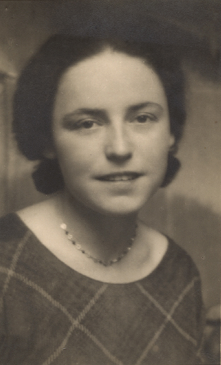 Andre Kertesz - Portrait of Eva Révai, Kertész's Lover Andre Kertesz - Portrait of Eva Révai, Kertész's Lover
