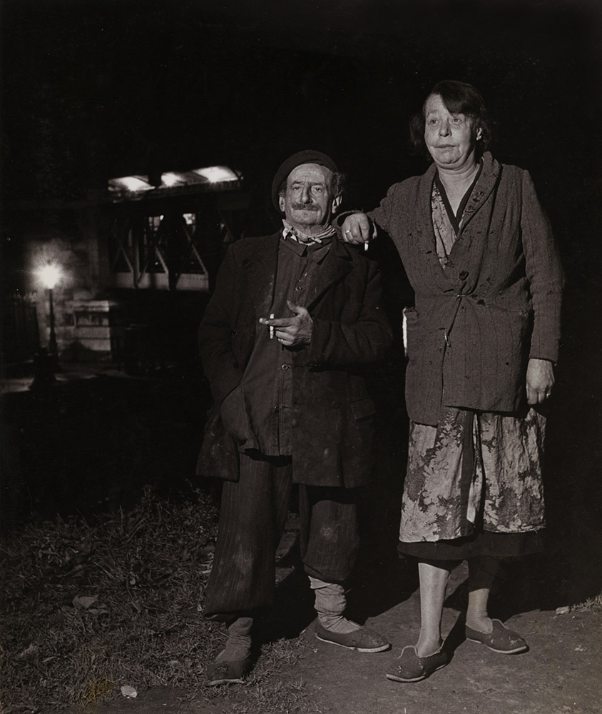 Robert Doisneau - The Couple from the Quai de la Rapée