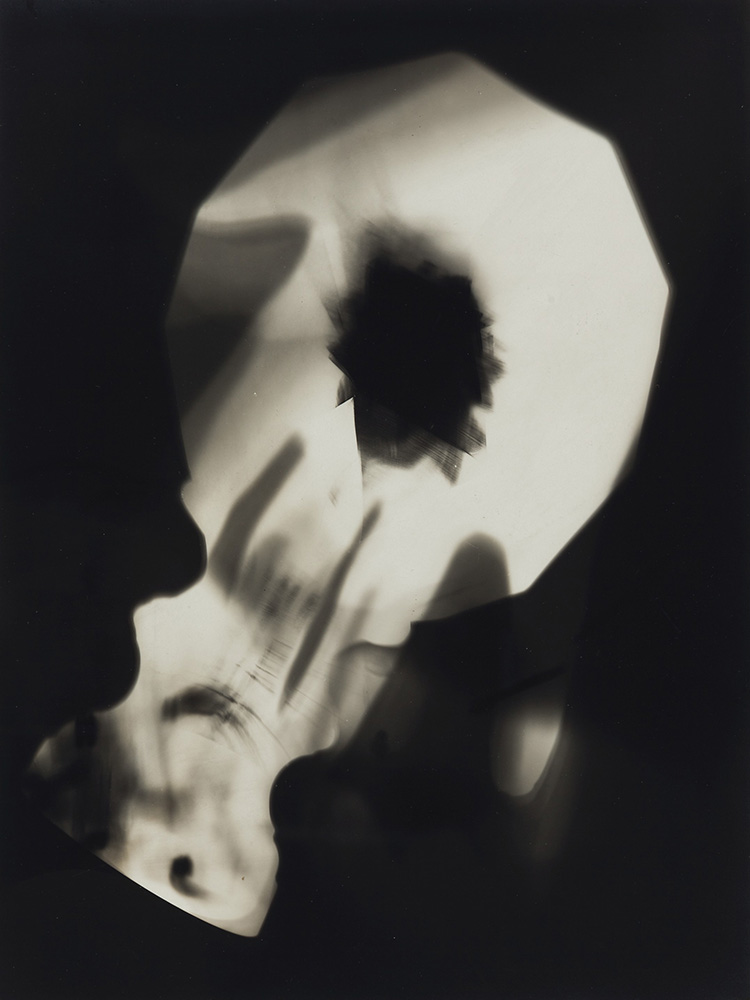 Man Ray - Rayograph Man Ray - Rayograph