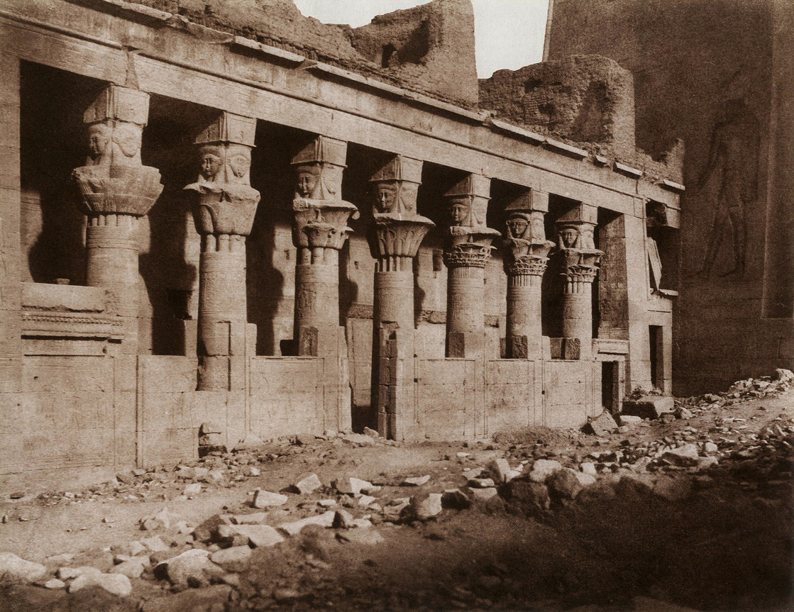 Felix Teynard - Nubie: Ile de Fileh (Philae), Temple de l’Ouest - Face Orientale Vue du Point