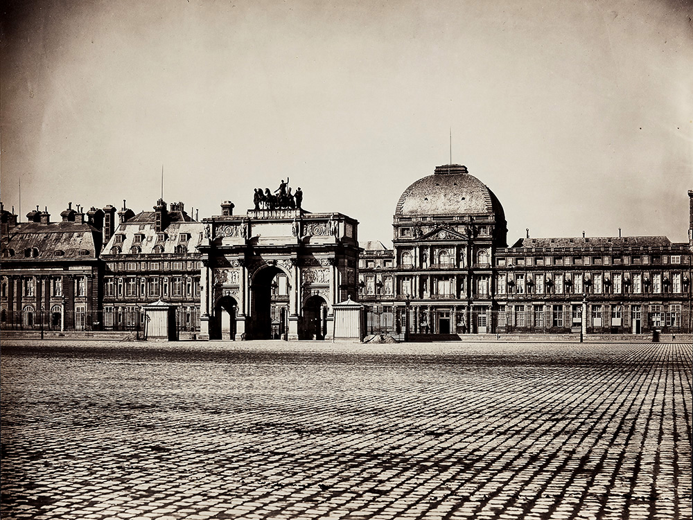 Gustave Le Gray - Palais des Tuileries, Place du Carrousel, Arc de Triomphe et Façade Est, Paris Gustave Le Gray - Palais des Tuileries, Place du Carrousel, Arc de Triomphe et Façade Est, Paris