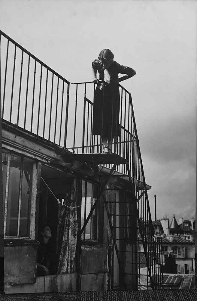André Kertész - A Visit in Montparnasse, Paris