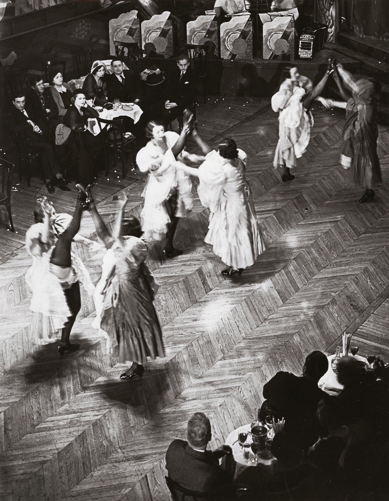 Brassai (Gyula Halasz) - Bal Tabarin, Montmartre, Paris