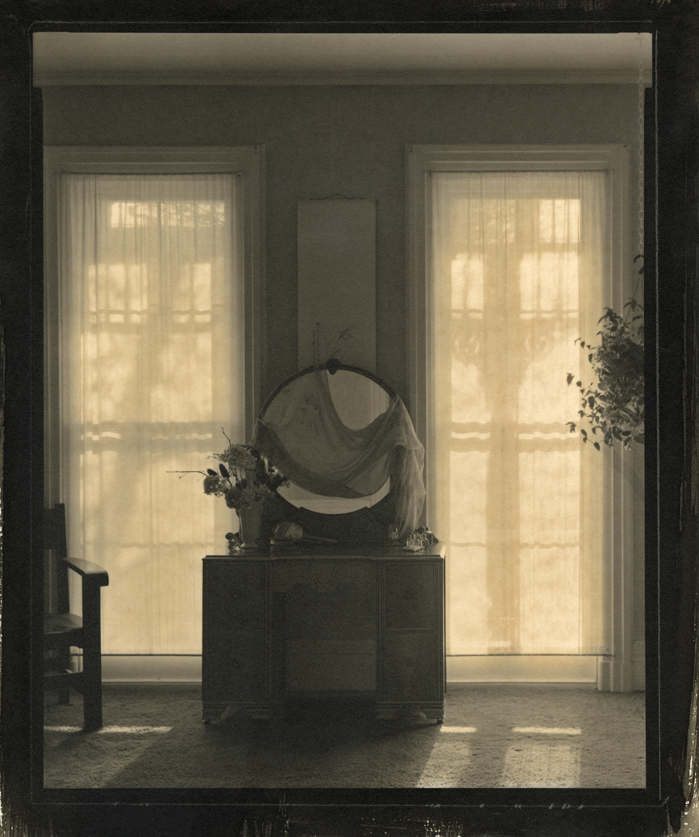 Thomas John Shillea - Windows of Gold Thomas John Shillea - Windows of Gold