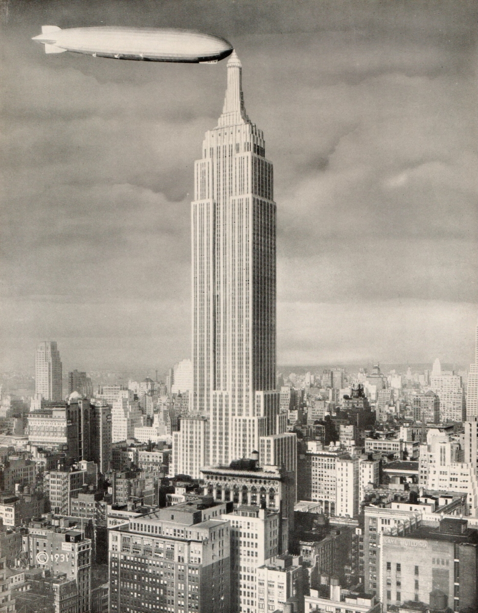 Panorama Studio - The Empire State Building, NYC, with Dirigible