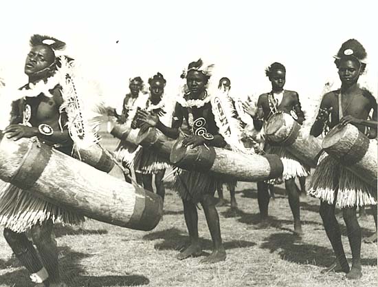 Kerwin Roche - Chuka, East Africa (Seven Ceremony Dancers) Kerwin Roche - Chuka, East Africa (Seven Ceremony Dancers)