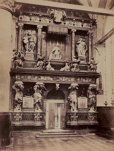 Carlo Ponti - Church of the Frari, Monument of Doge Giovanni Pesaro, Venice