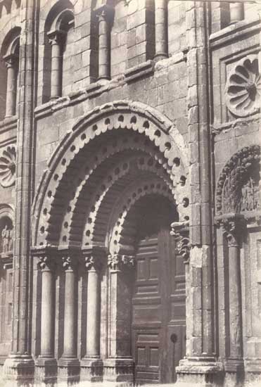 Charles Clifford - Zamora, La Catedral, Porte del Sol o del Obispo Charles Clifford - Zamora, La Catedral, Porte del Sol o del Obispo