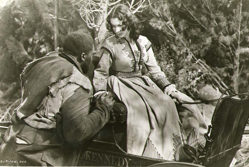 Clarence Sinclair Bull or Fred Parrish - Vivien Leigh as Scarlett O'Hara in Gone with the Wind