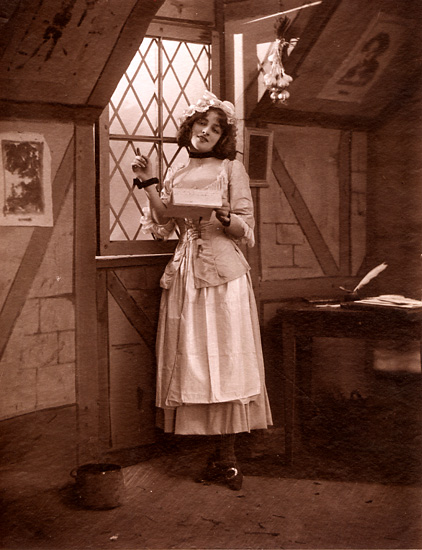 Photo Detail - Emile Reutlinger - Jeanne Renoir (Jane Renhardt), French Actress Photo Detail - Emile Reutlinger - Jeanne Renoir (Jane Renhardt), French Actress