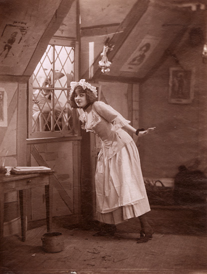 Photo Detail - Emile Reutlinger - Jeanne Renoir (Jane Renhardt), French Actress Photo Detail - Emile Reutlinger - Jeanne Renoir (Jane Renhardt), French Actress