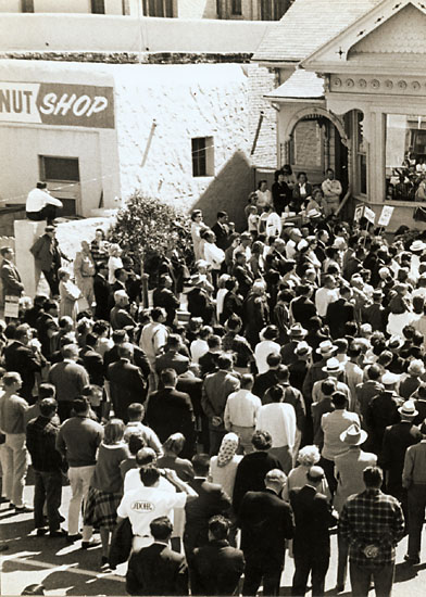 Photo Detail - Arthur John Daley - Nelson Rockefeller Campaigning for President Photo Detail - Arthur John Daley - Nelson Rockefeller Campaigning for President