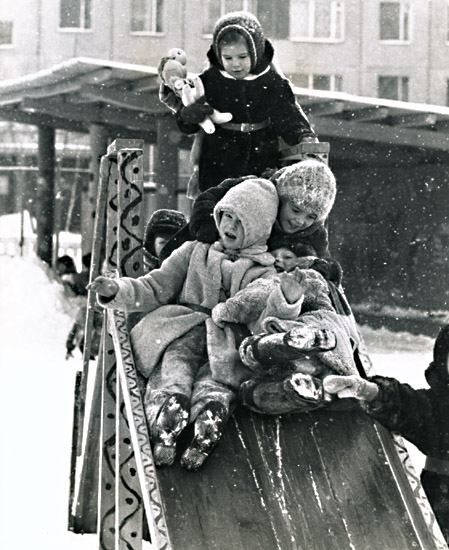 Anonymous - Moscow Kindergarten Anonymous - Moscow Kindergarten