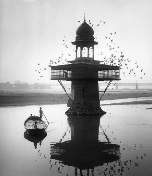 Arthur Tress - Mosque, Agra, India Arthur Tress - Mosque, Agra, India