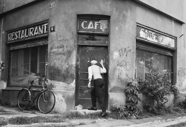 Stanko Abadžic - Curiosity, Prague Stanko Abadžic - Curiosity, Prague